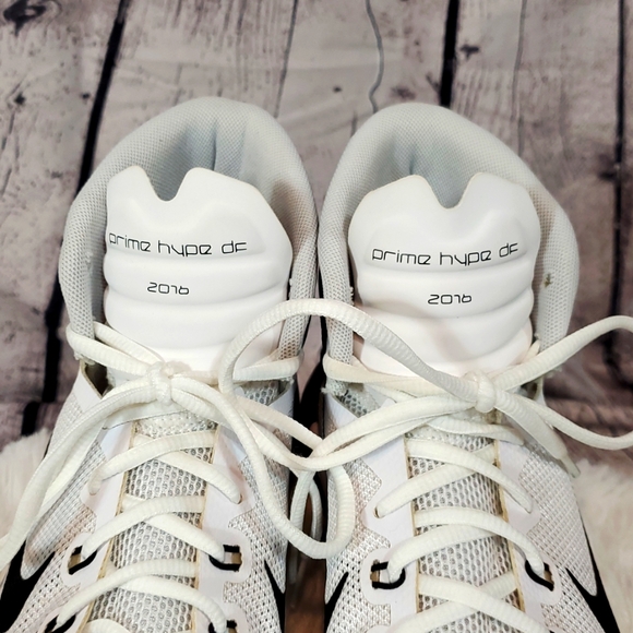 Nike Women's Prime Hype DF 2016 White and Black High-Top Shoes Size 8.5 EUC - Picture 7 of 10